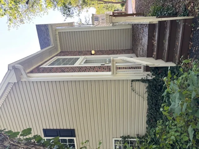$2,200 | 301 West Treehouse Lane, Unit 301, Round Lake, IL 60073