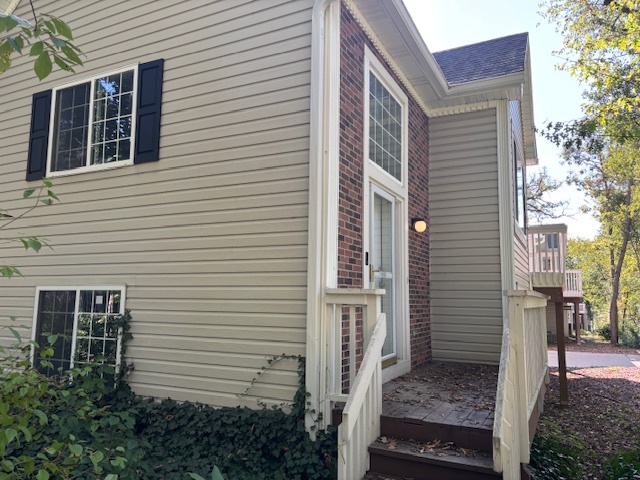 301 West Treehouse Lane, Unit 301 Round Lake, IL 60073 - Photo 5 of 12