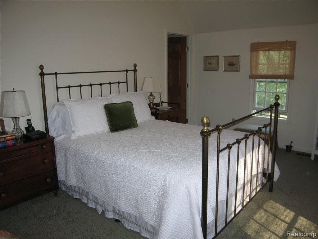 3210 East Sutton Road Dryden, MI 48428 - Photo 18 of 29 MASTER BEDROOM