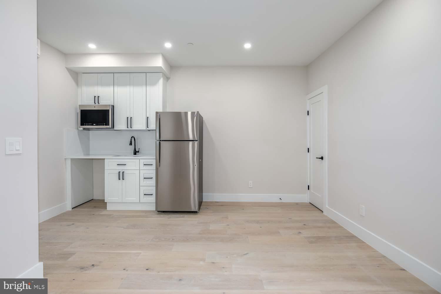 722 Kenyon Street Northwest, Unit 3 Washington, DC 20010 - Photo 14 of 56