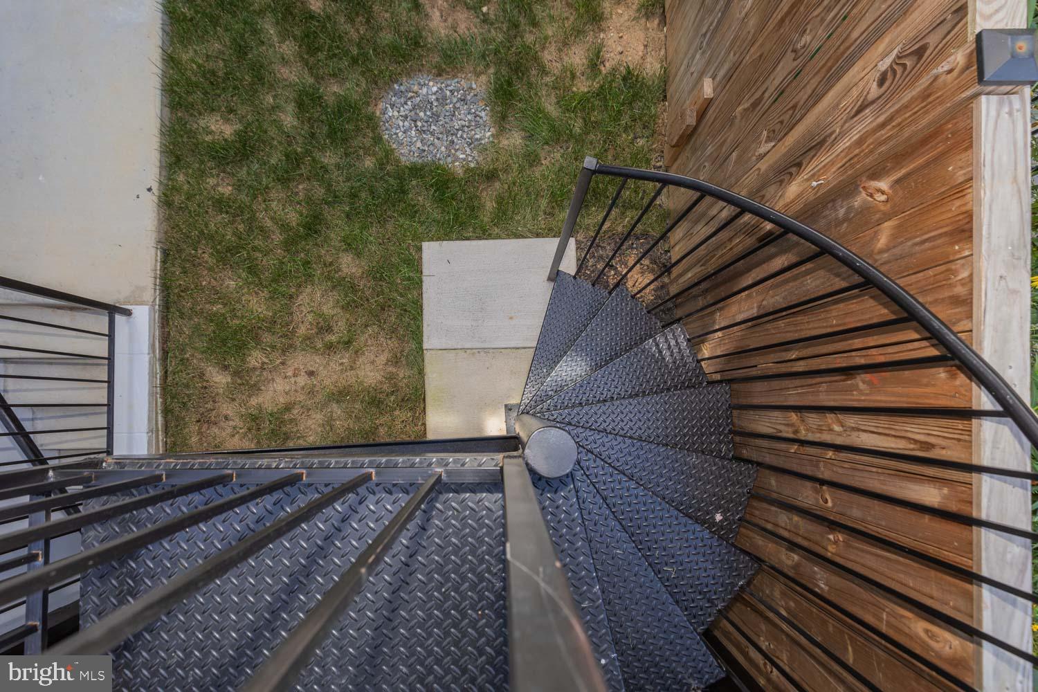 722 Kenyon Street Northwest, Unit 3 Washington, DC 20010 - Photo 35 of 56