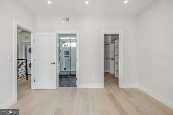 $4,850 | 722 Kenyon Street Northwest, Unit 3, Washington, DC 20010
