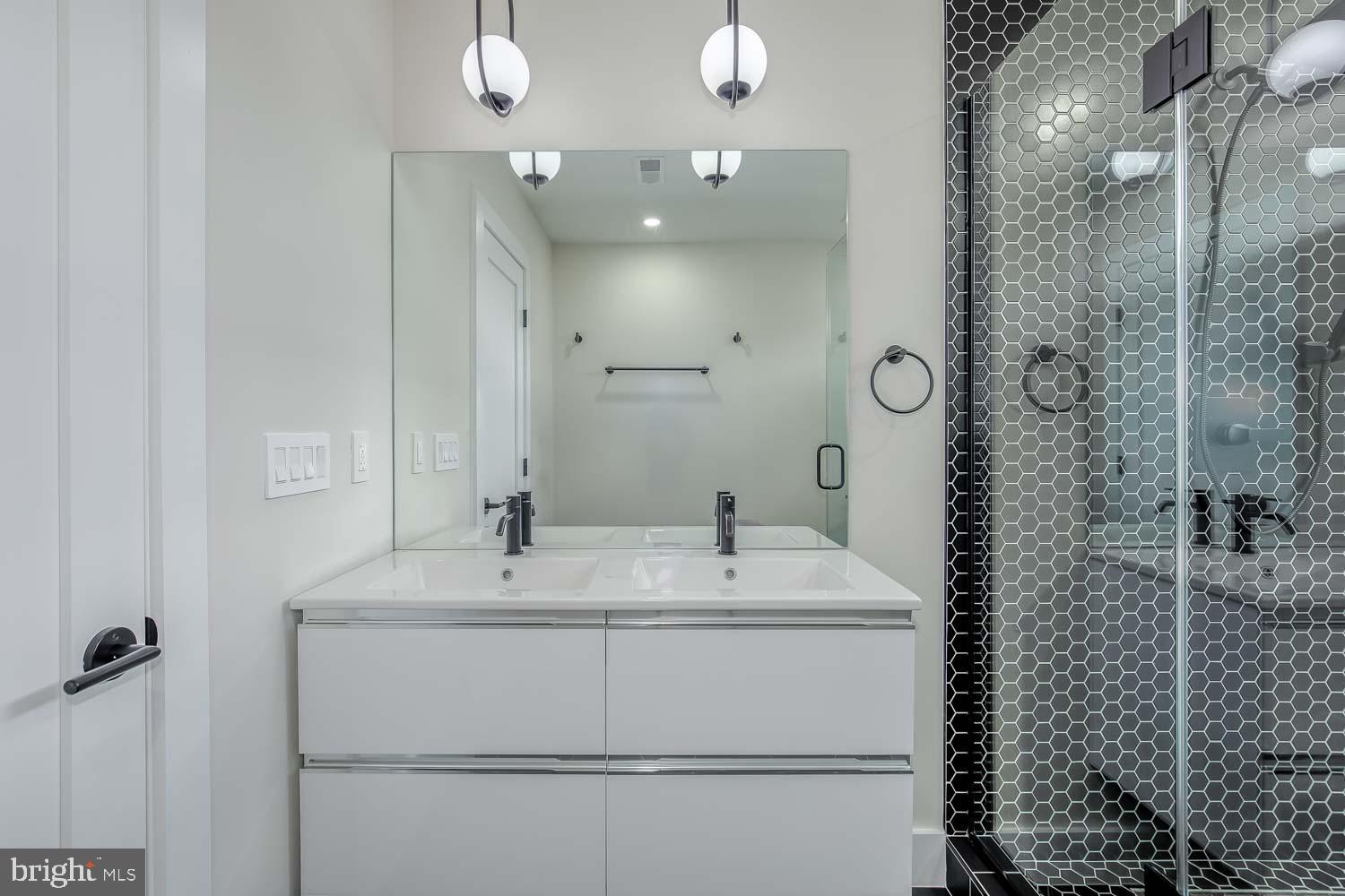 722 Kenyon Street Northwest, Unit 3 Washington, DC 20010 - Photo 42 of 56