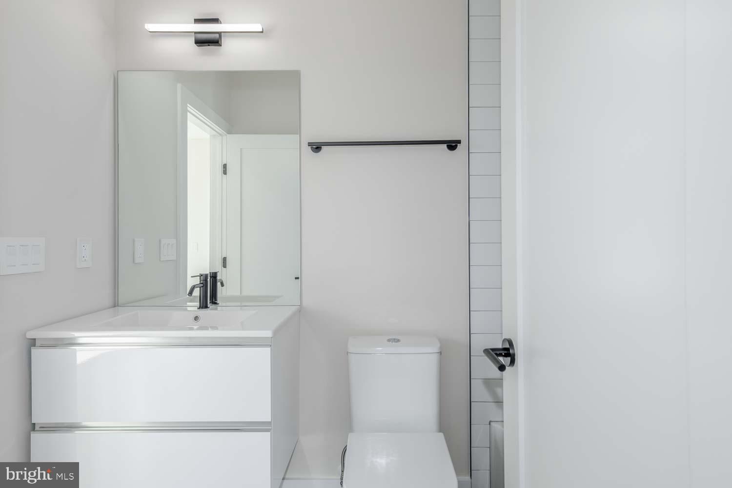 722 Kenyon Street Northwest, Unit 3 Washington, DC 20010 - Photo 49 of 56