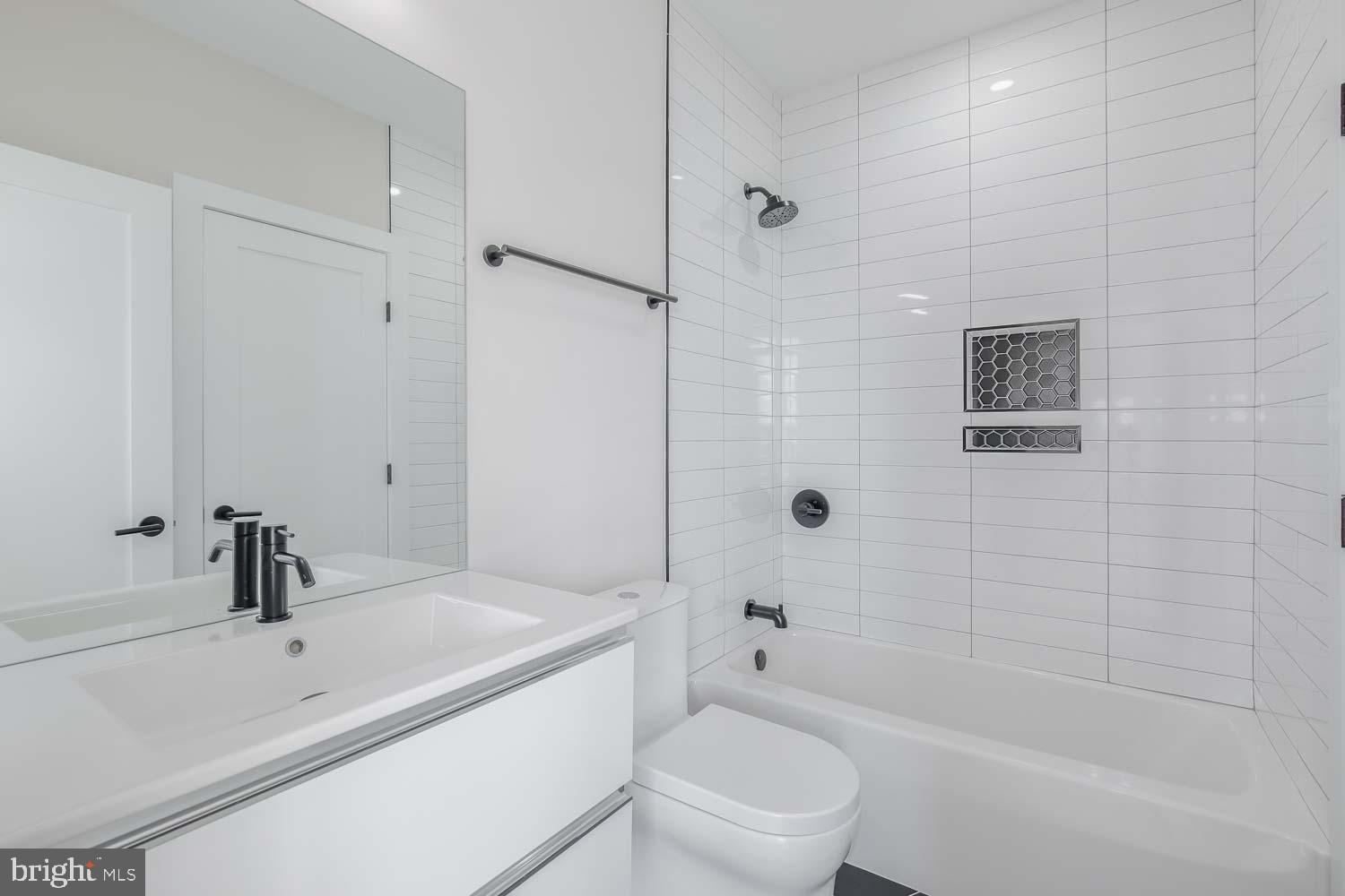 722 Kenyon Street Northwest, Unit 3 Washington, DC 20010 - Photo 50 of 56