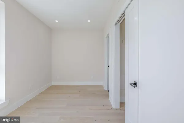 $4,850 | 722 Kenyon Street Northwest, Unit 3, Washington, DC 20010