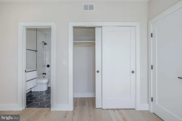 $4,850 | 722 Kenyon Street Northwest, Unit 3, Washington, DC 20010