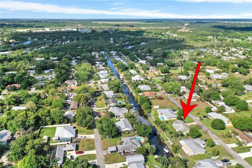 310 Southwest Harbor Street Stuart, FL 34997 - Photo 1 of 19 Gallery Image 1