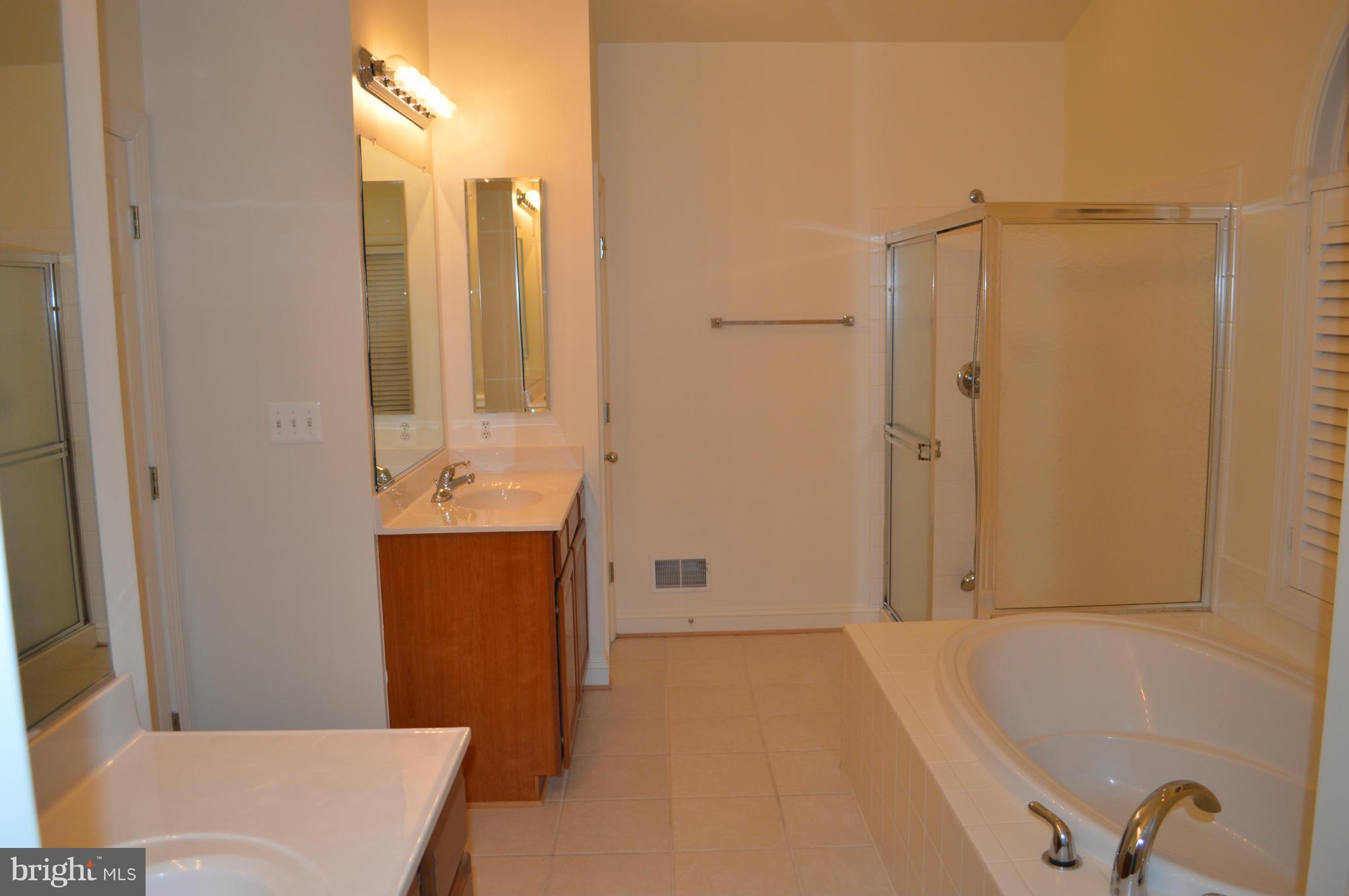 2000 Cranbourne Road Lutherville-Timonium, MD 21093 - Photo 23 of 30 Bath (Master)