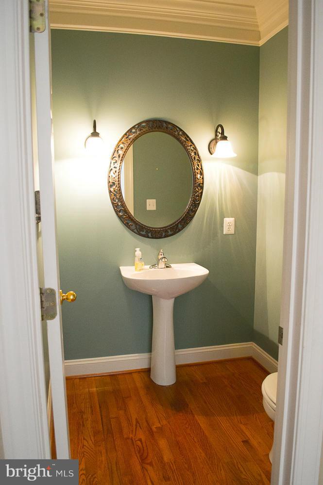 2000 Cranbourne Road Lutherville-Timonium, MD 21093 - Photo 8 of 30 Interior (General)