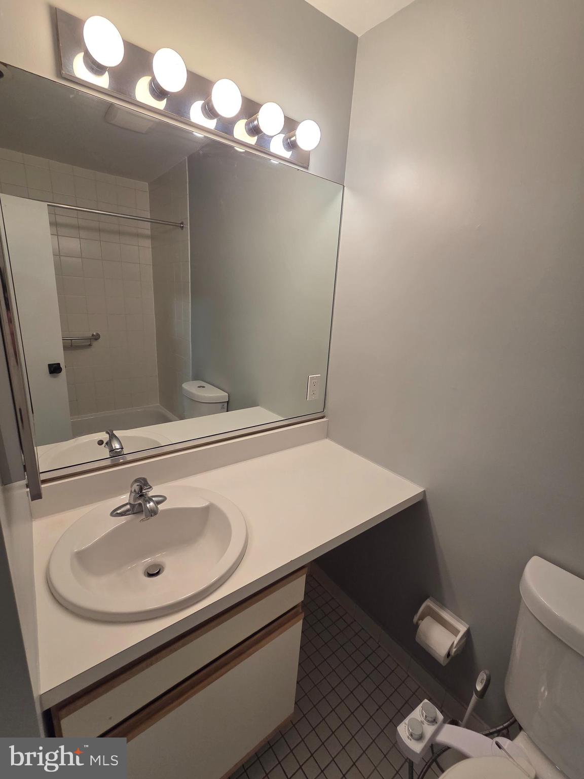 441 Tomlinson Road, Unit F12 Philadelphia, PA 19116 - Photo 12 of 26