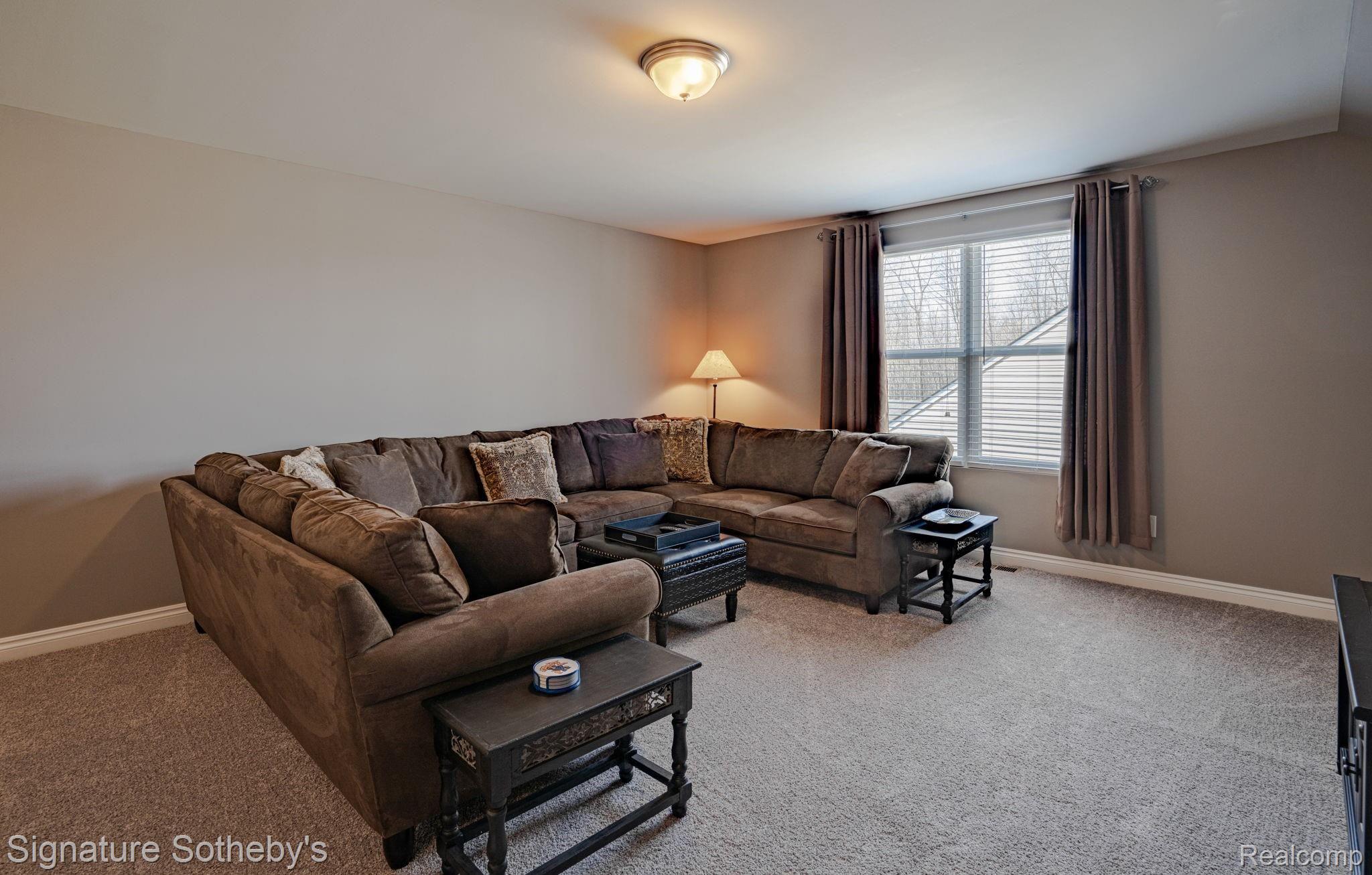 49583 Mapleton Road Canton, MI 48188 - Photo 5 of 46 FAMILY ROOM / LOFT VIEW 2
