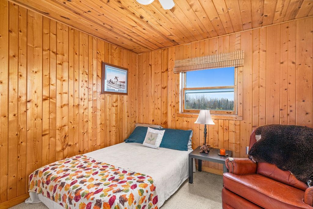 4231 Beaver Valley Road Silver Bay, MN 55614 - Photo 17 of 39