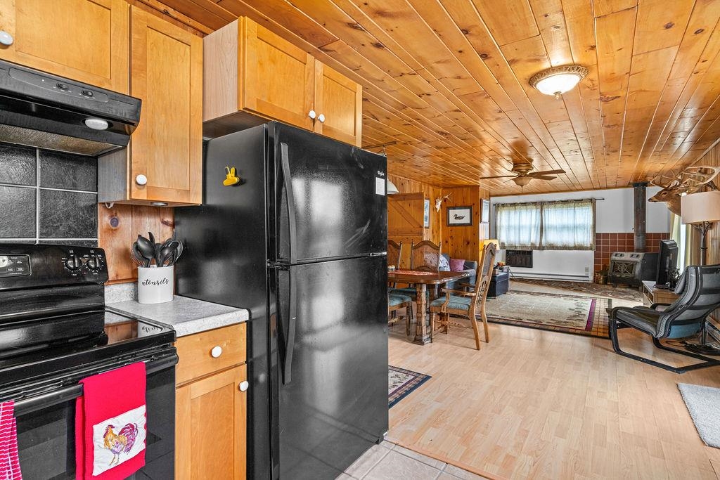 4231 Beaver Valley Road Silver Bay, MN 55614 - Photo 4 of 39