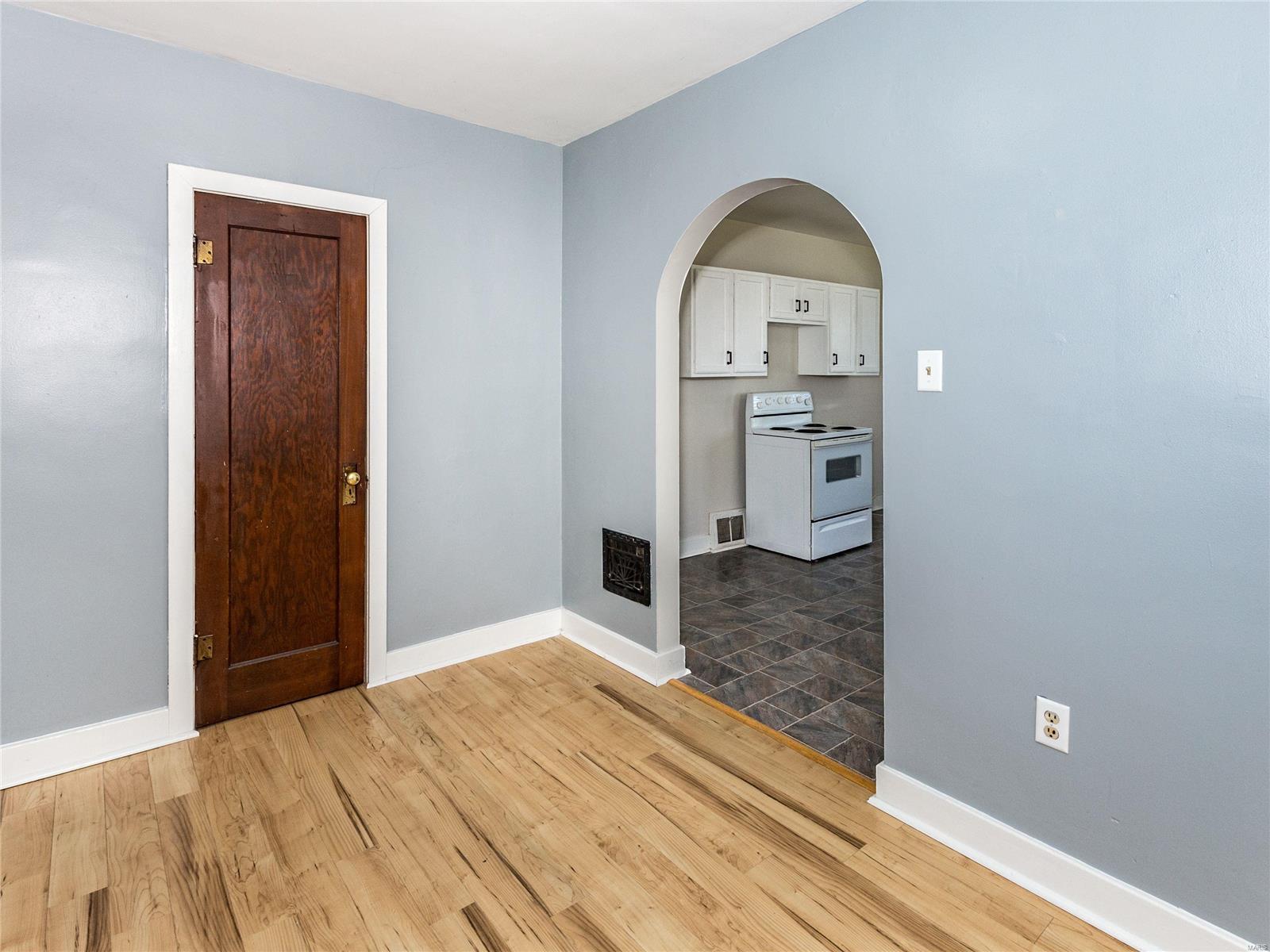 740 Troy Road Edwardsville, IL 62025 - Photo 24 of 41 Gallery Image 24