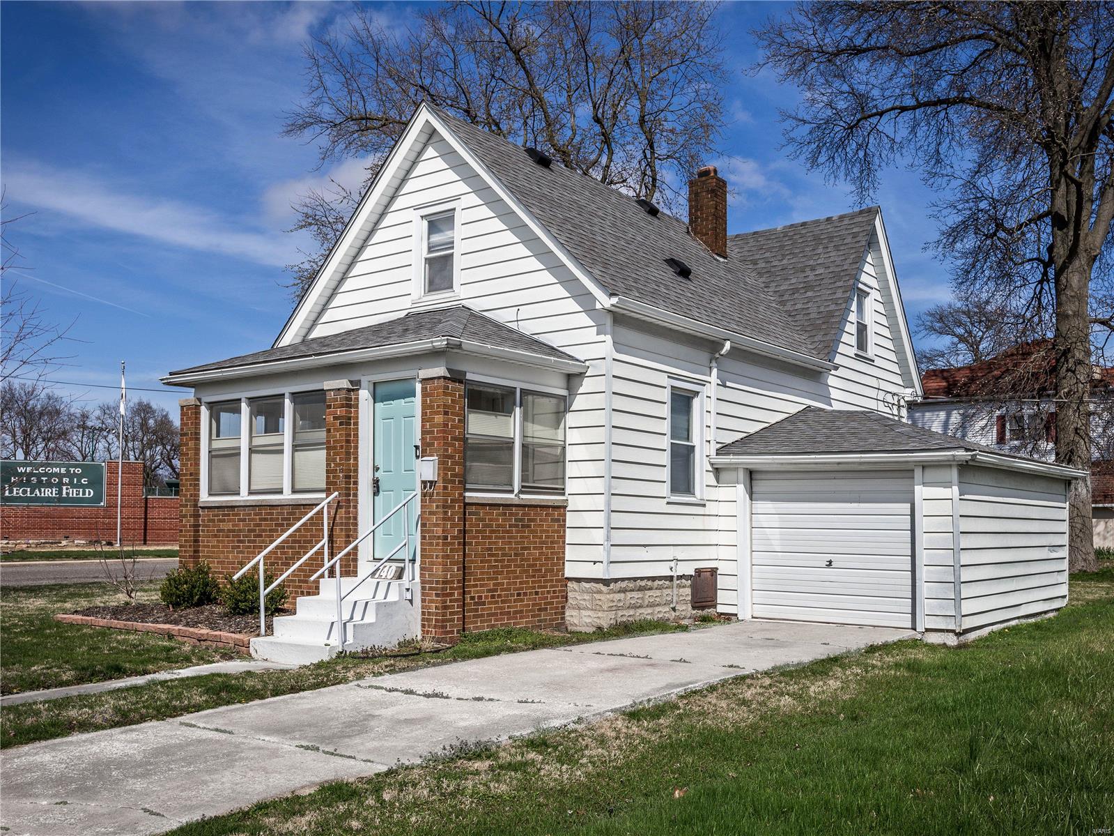 740 Troy Road Edwardsville, IL 62025 - Photo 3 of 41 Gallery Image 3
