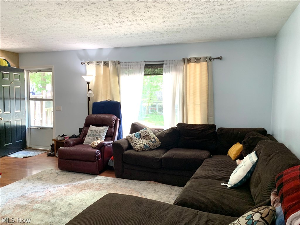 2500 Cleveland Road, Unit 402 Wooster, OH 44691 - Photo 6 of 10 Gallery Image 6