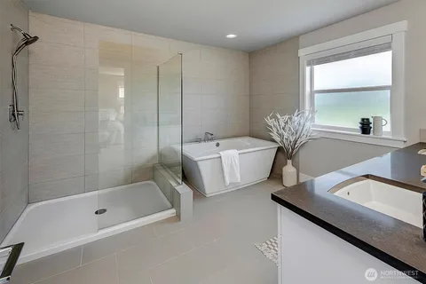 $1,290,000 | 4040 324th Lane Southeast, Fall City, WA 98024