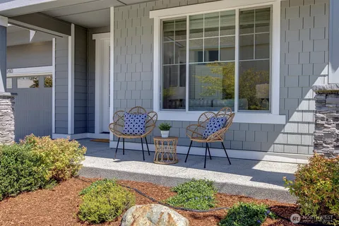 $1,290,000 | 4040 324th Lane Southeast, Fall City, WA 98024