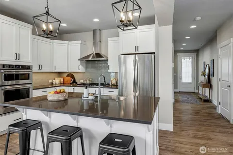 $1,290,000 | 4040 324th Lane Southeast, Fall City, WA 98024