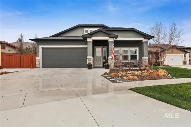 $570,000 | 189 South Devon Avenue, Star, ID 83669