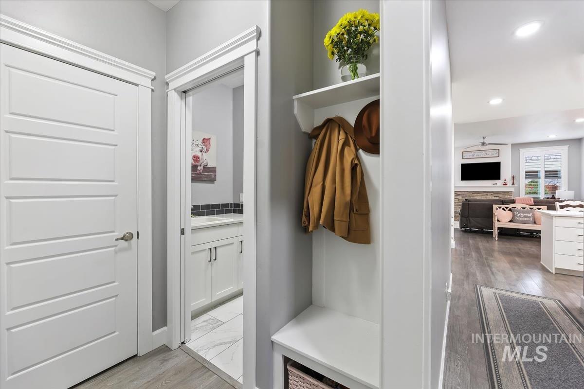 189 South Devon Avenue Star, ID 83669 - Photo 16 of 42 Mudroom with recessed lighting and light wood finished floors