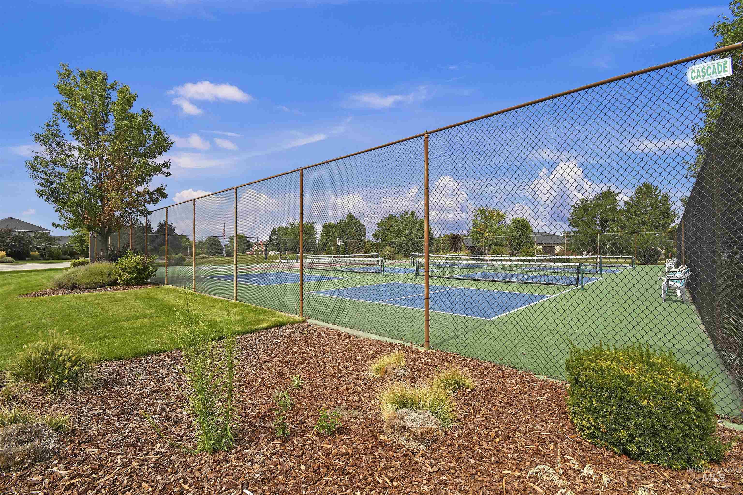 189 South Devon Avenue Star, ID 83669 - Photo 35 of 42 View of tennis court