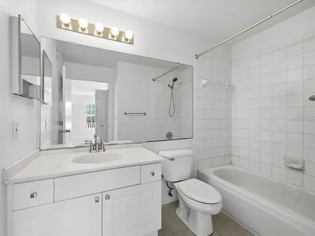 $225,000 | 4209 Woodstorks Walk Way, Unit 1204, Lutz, FL 33558