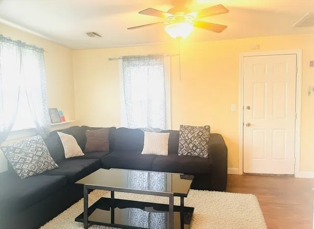 $2,100 | 23 Winslow Avenue, Unit 2, Brockton, MA 02301