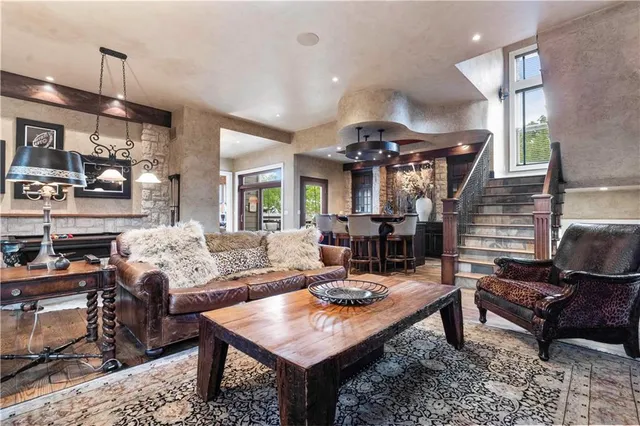 $1,595,000 | 5217 Walmer Street, Mission, KS 66202