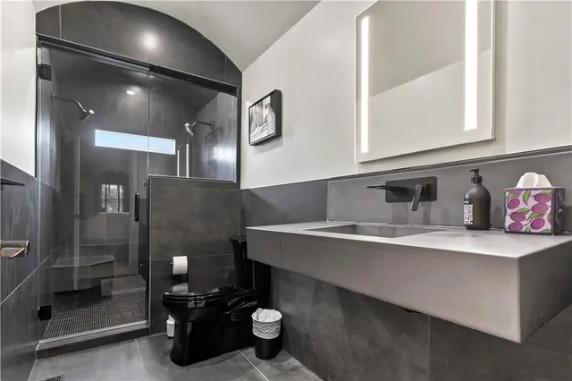 $1,595,000 | 5217 Walmer Street, Mission, KS 66202