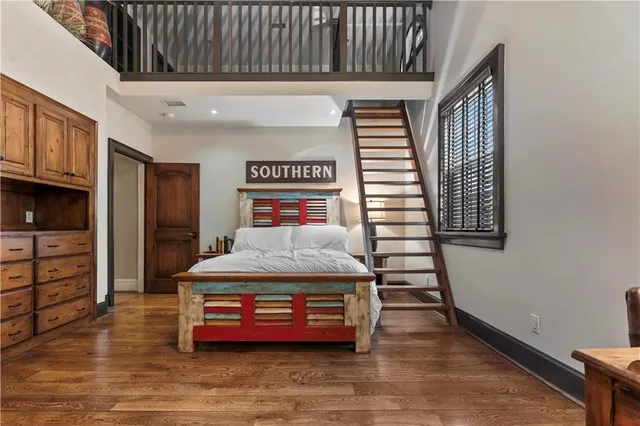 $1,595,000 | 5217 Walmer Street, Mission, KS 66202