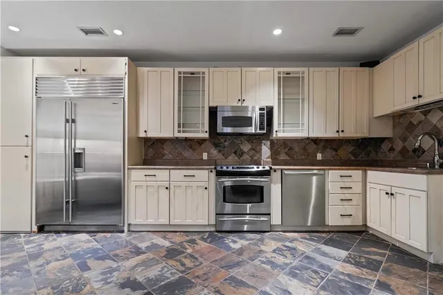 $1,595,000 | 5217 Walmer Street, Mission, KS 66202