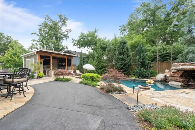 $1,595,000 | 5217 Walmer Street, Mission, KS 66202