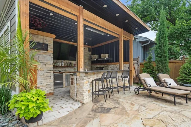 $1,595,000 | 5217 Walmer Street, Mission, KS 66202