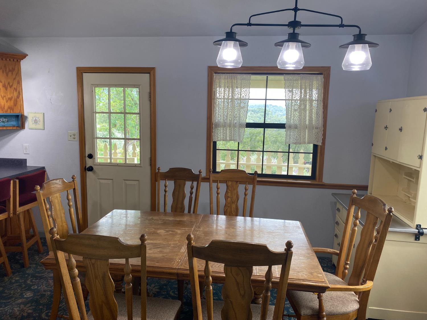 5021 Banbury Cross Road Shingle Springs, CA 95682 - Photo 26 of 92 Dedicated dining area with back yard view.