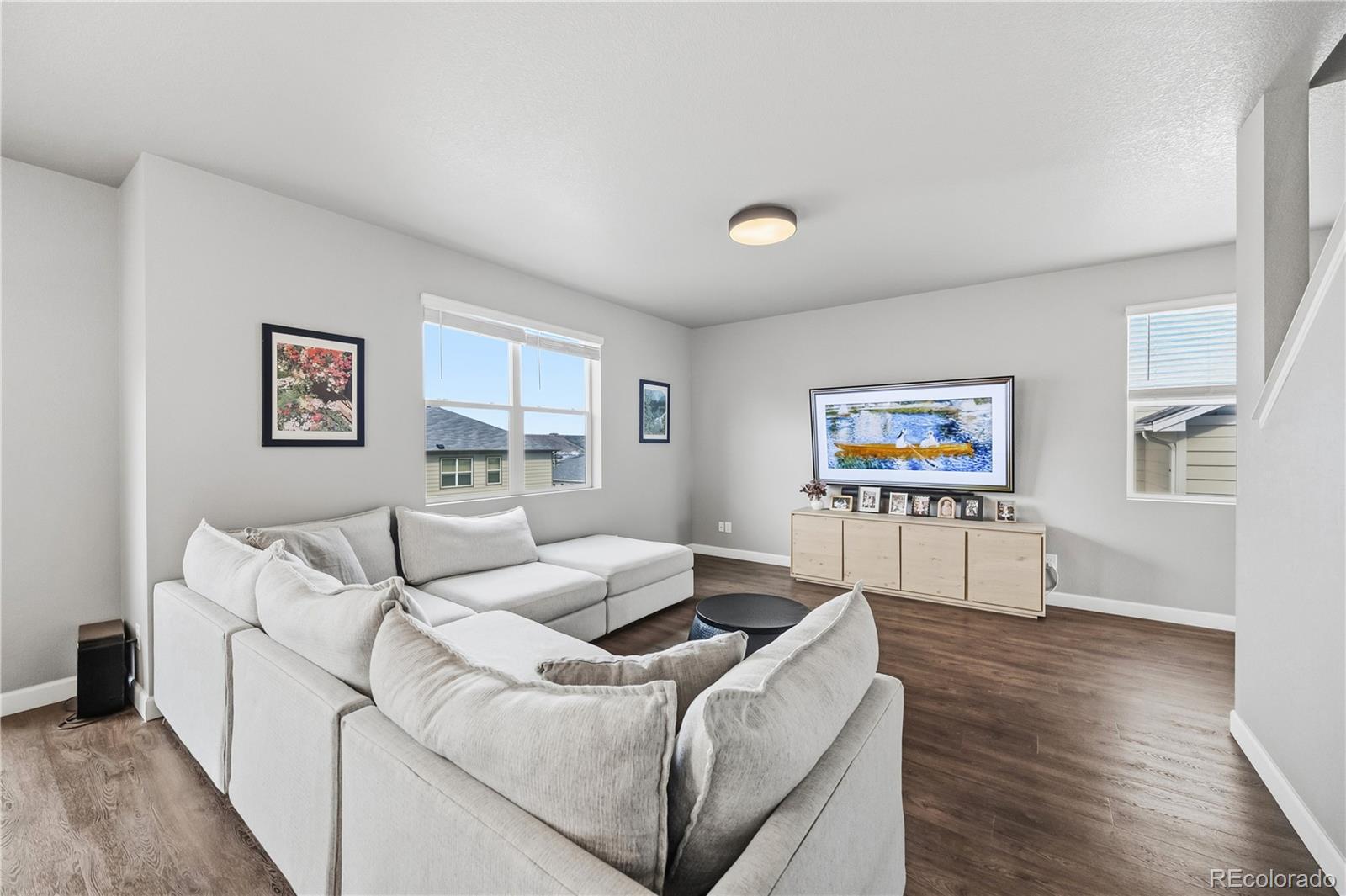 5849 Point Rider Circle Castle Rock, CO 80104 - Photo 4 of 39 Gallery Image 4