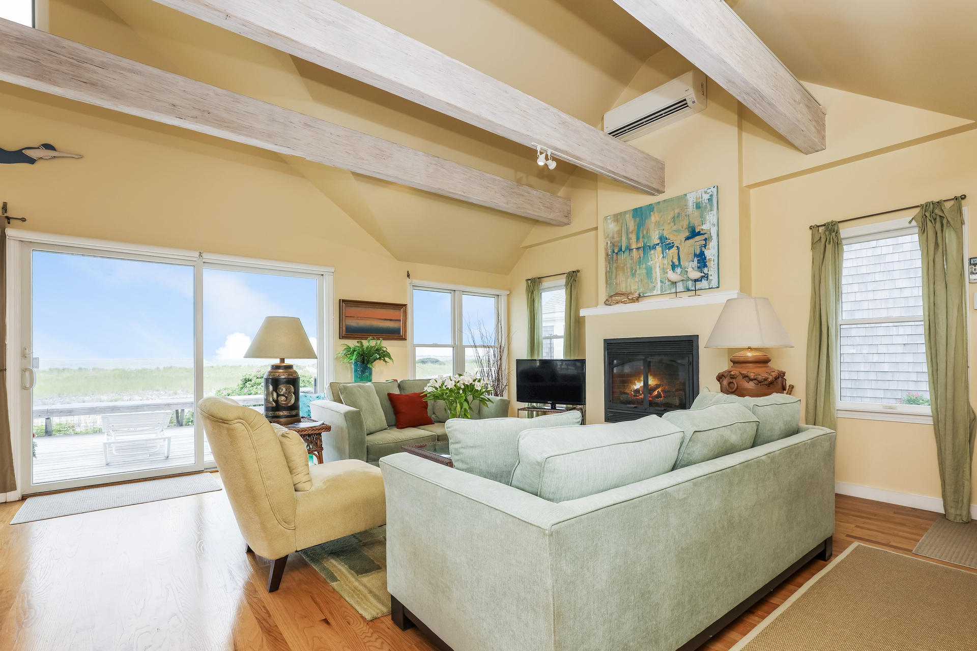 596 Shore Road, Unit 1 Truro, MA 02666 - Photo 9 of 52 596 Shore Road 1
