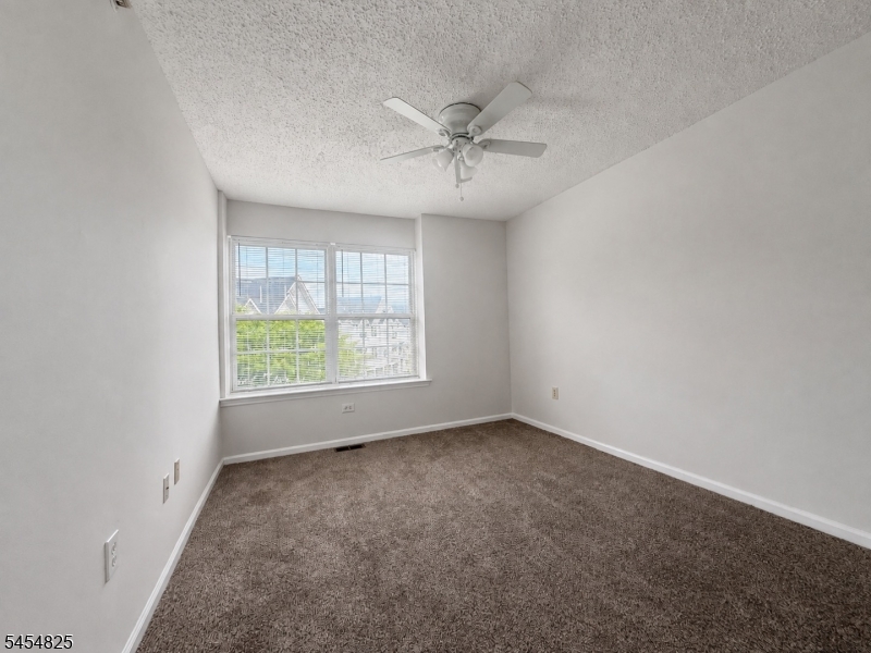 151 Prestwick Way Edison, NJ 08820 - Photo 21 of 22 Gallery Image 21