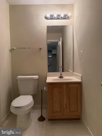 $1,600 | 13044 Tadmore Court, Woodbridge, VA 22193