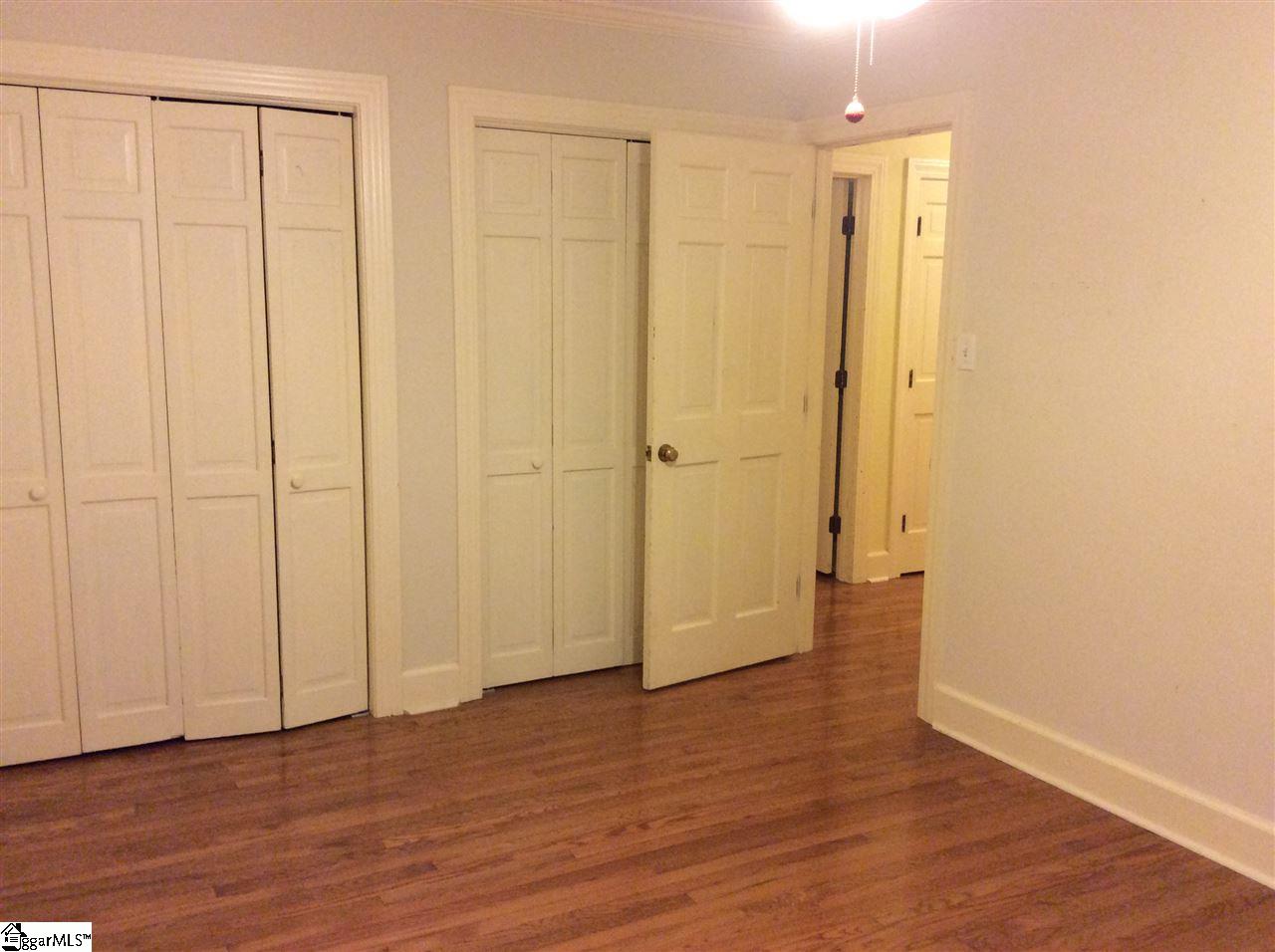 103 Bagwell Farm Road Spartanburg, SC 29302 - Photo 25 of 32 2 Double Closets