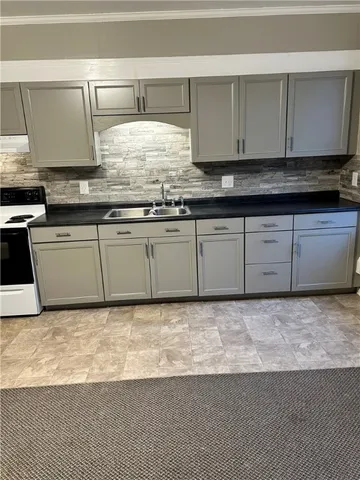 $1,200 | 35 Main Street, Big Flats, NY 14814