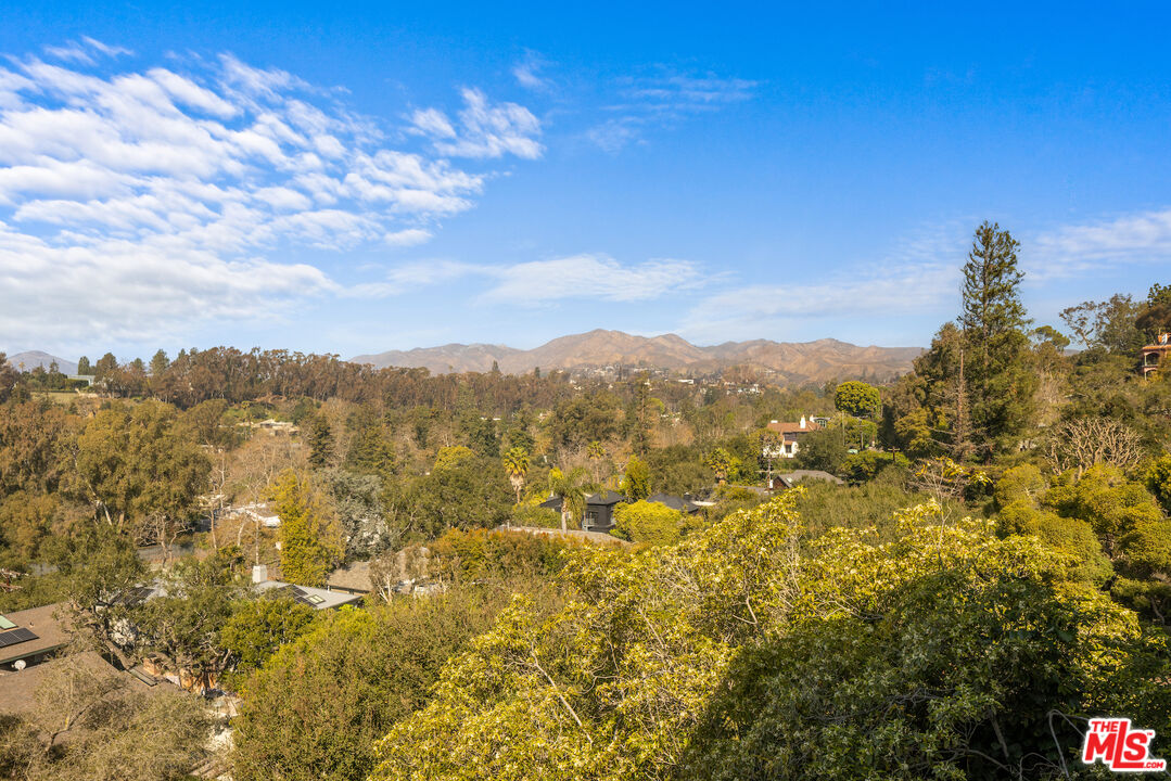 35 Haldeman Road Santa Monica, CA 90402 - Photo 4 of 18