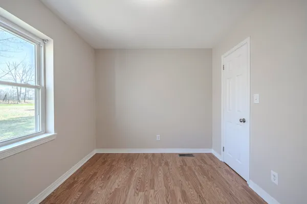 $199,900 | 7073 22nd Highway South, Michie, TN 38357