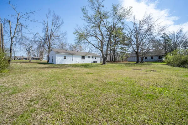 $199,900 | 7073 22nd Highway South, Michie, TN 38357
