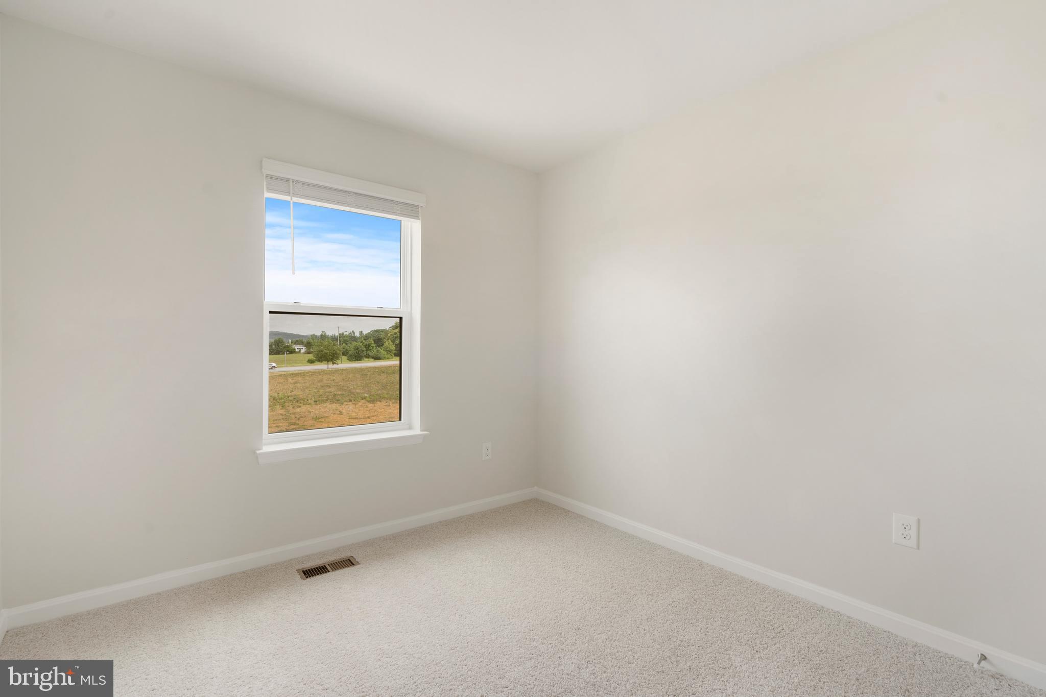 572 Union Street Frederick, MD 21701 - Photo 16 of 36 Bedroom#2