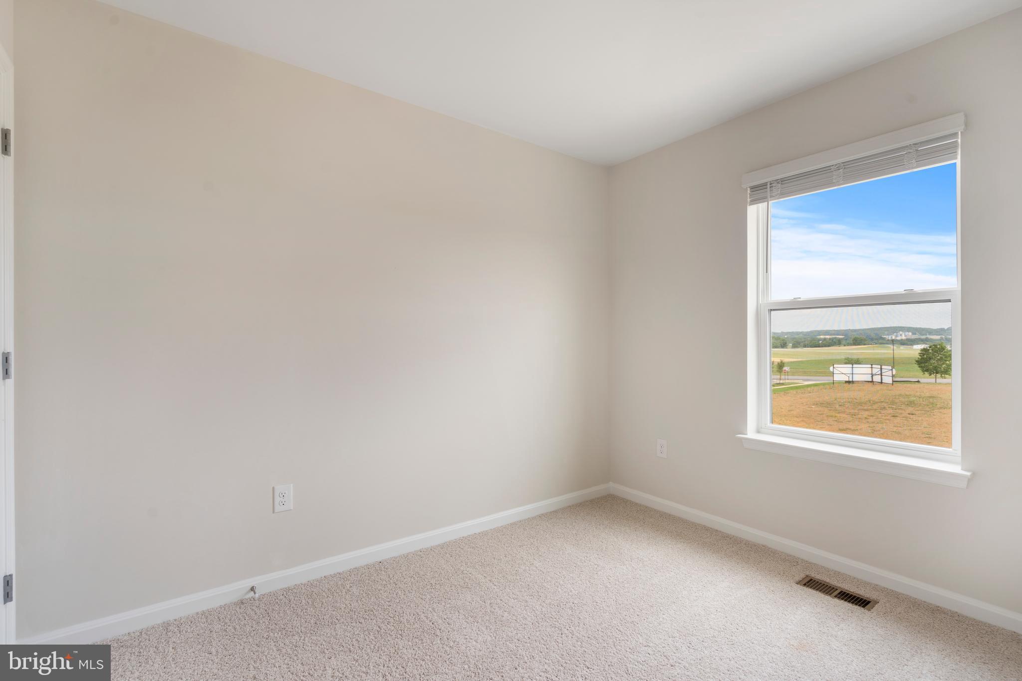 572 Union Street Frederick, MD 21701 - Photo 19 of 36 Bedroom#3