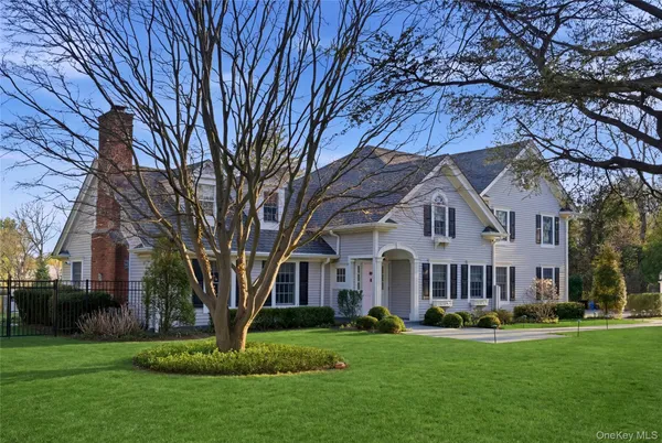 $3,750,000 | 51 Linden Lane, Glen Head, NY 11545