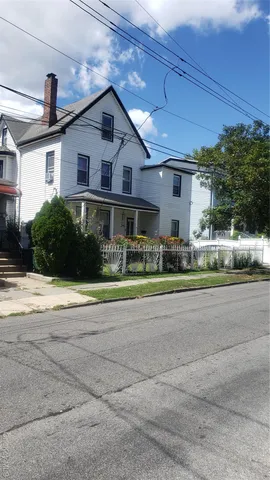 $820,000 | 18 South 11th Avenue, Mount Vernon, NY 10550