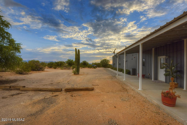 12586 West Mile Wide Road Tucson, AZ 85743 - Photo 31 of 39 Gallery Image 31